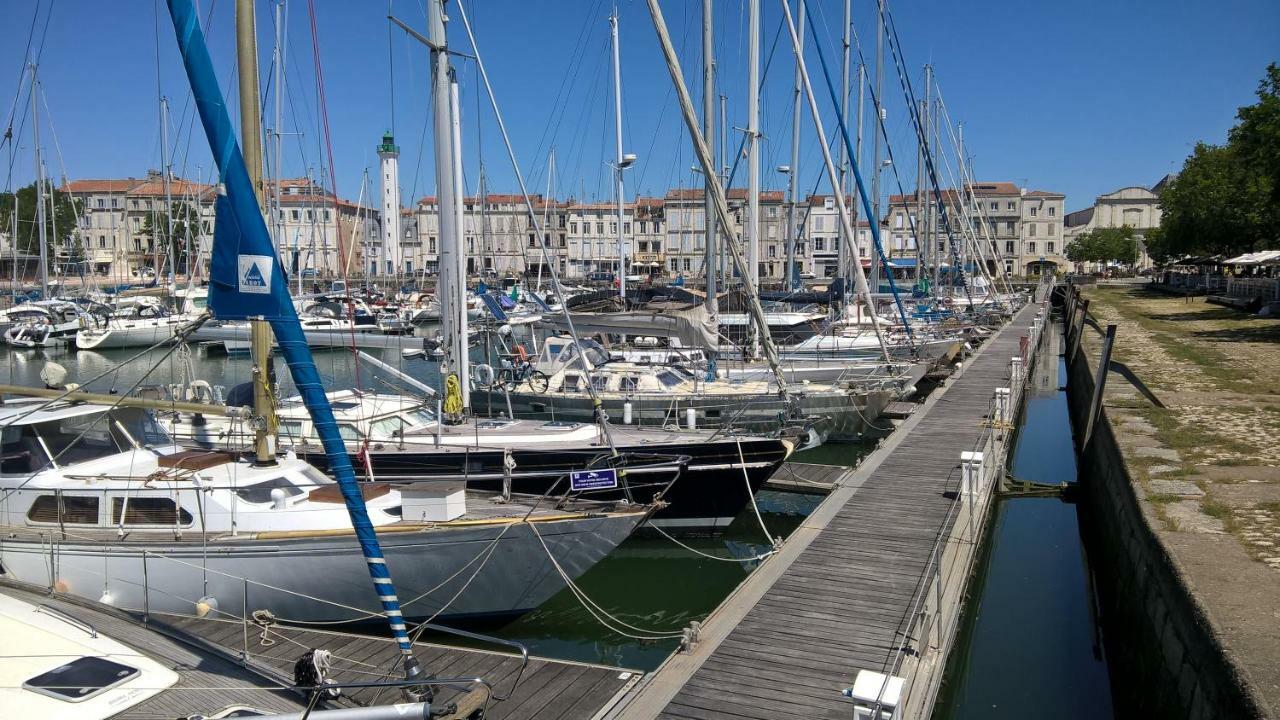 Le Carre Lägenhet La Rochelle  Exteriör bild